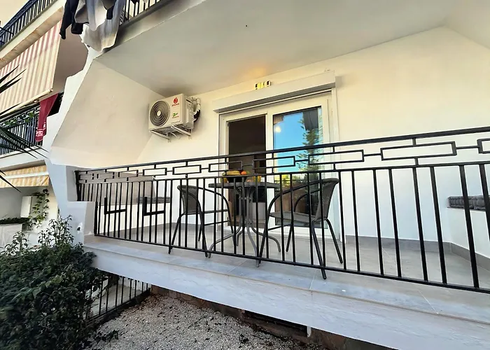 Colmena 69 - Center - Swimming Pool Torremolinos