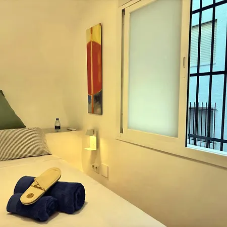 Colmena 69 - Center - Swimming Pool Apartment *