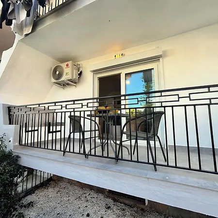 Colmena 69 - Center - Swimming Pool Torremolinos