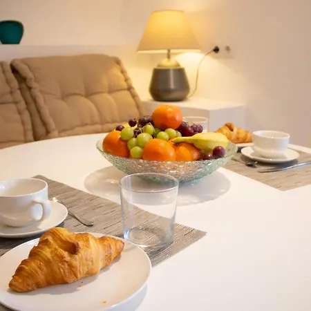 Colmena 69 - Center - Swimming Pool Apartment *