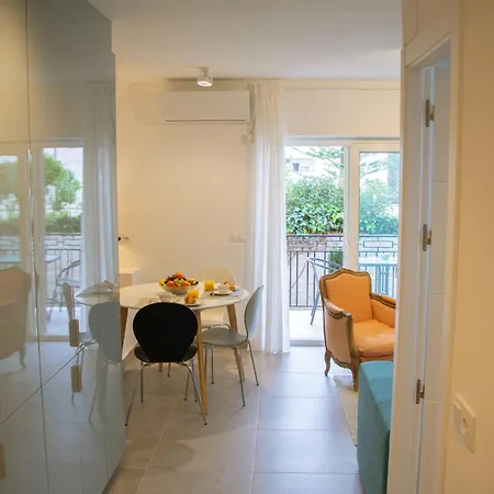 Colmena 69 - Center - Swimming Pool Apartment *