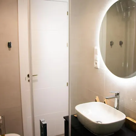 Colmena 69 - Center - Swimming Pool