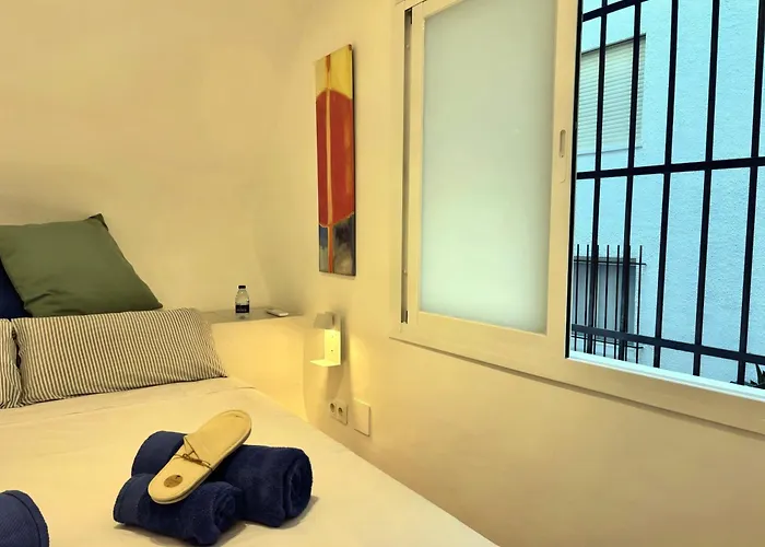 Colmena 69 - Center - Swimming Pool Appartement *