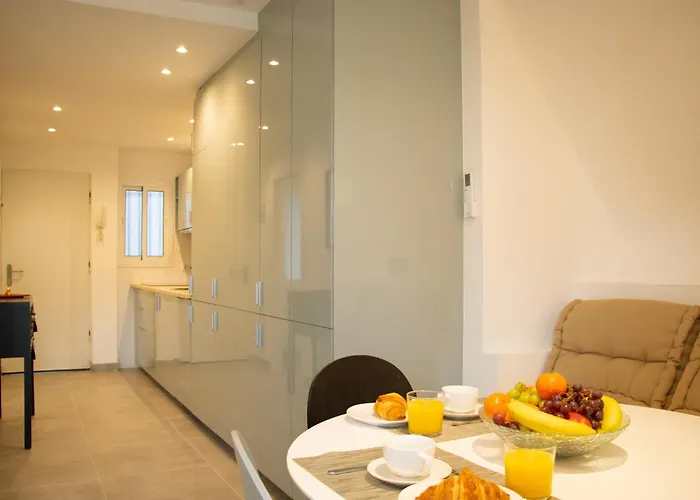 Colmena 69 - Center - Swimming Pool *